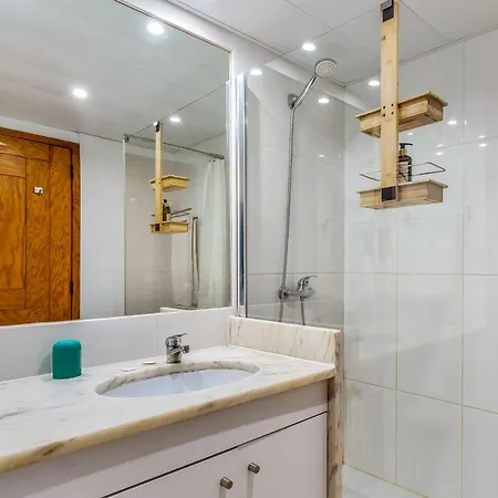 דירה Lovely Apart With Balcony - Beach Fl By Lovelystay